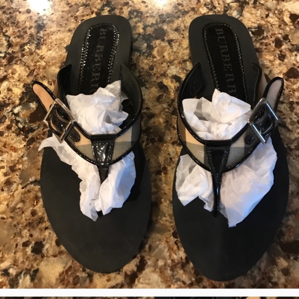 Burberry slipper